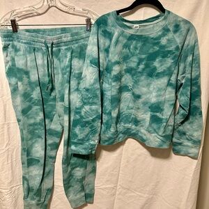 Old Navy Teal Tie-Dye Sweatshirt & Joggers Set